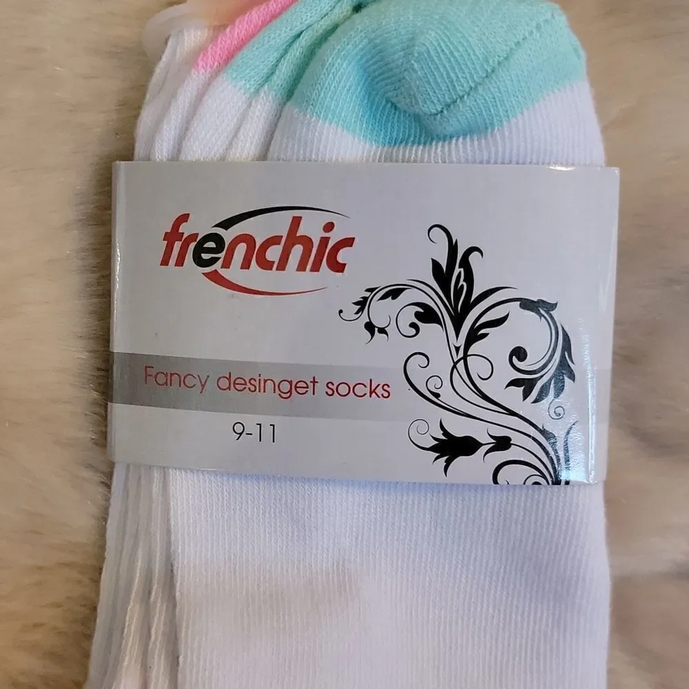 FRENCHIC ANKLE SOCKS, 3 PAIRS - NEW!